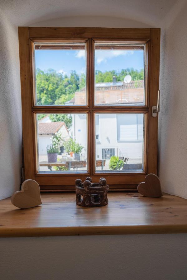 Historische Wohnung mit gehobenem Ambiente Walting Exterior foto